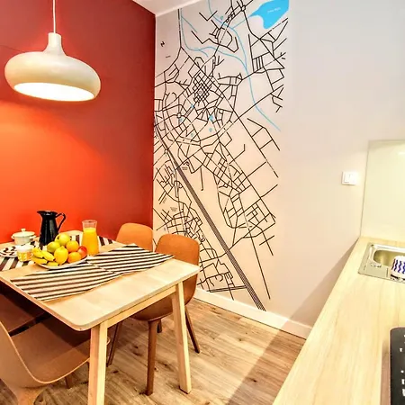 Rentplanet - Półwiejska Poznań